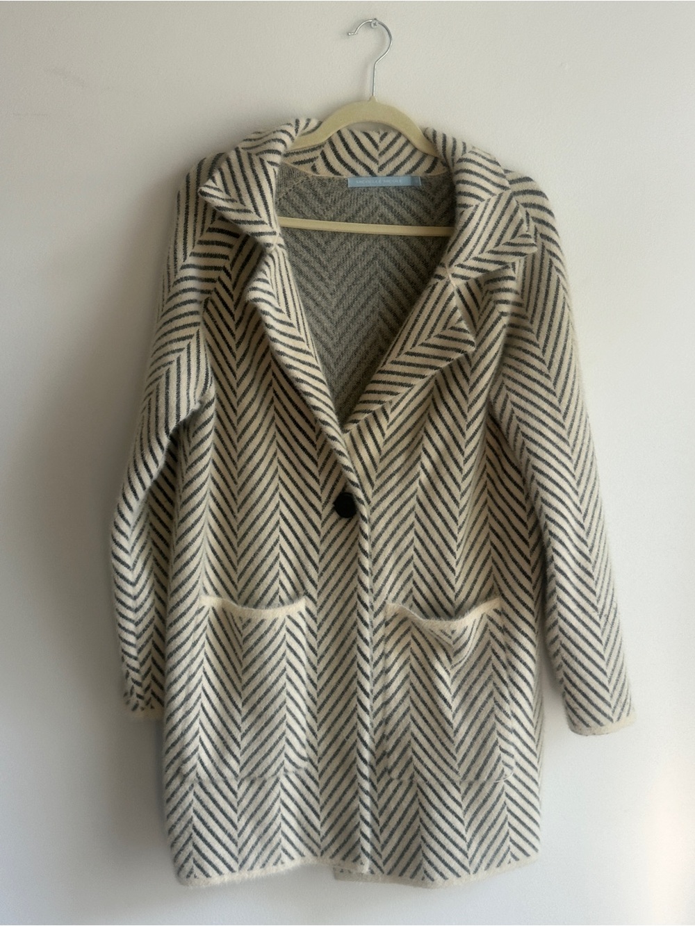 Michelle Nicole Cream and Black Chevron Knit Sweater Coat